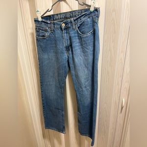American Eagle A&E outfitters low rise boot 33/30 jeans